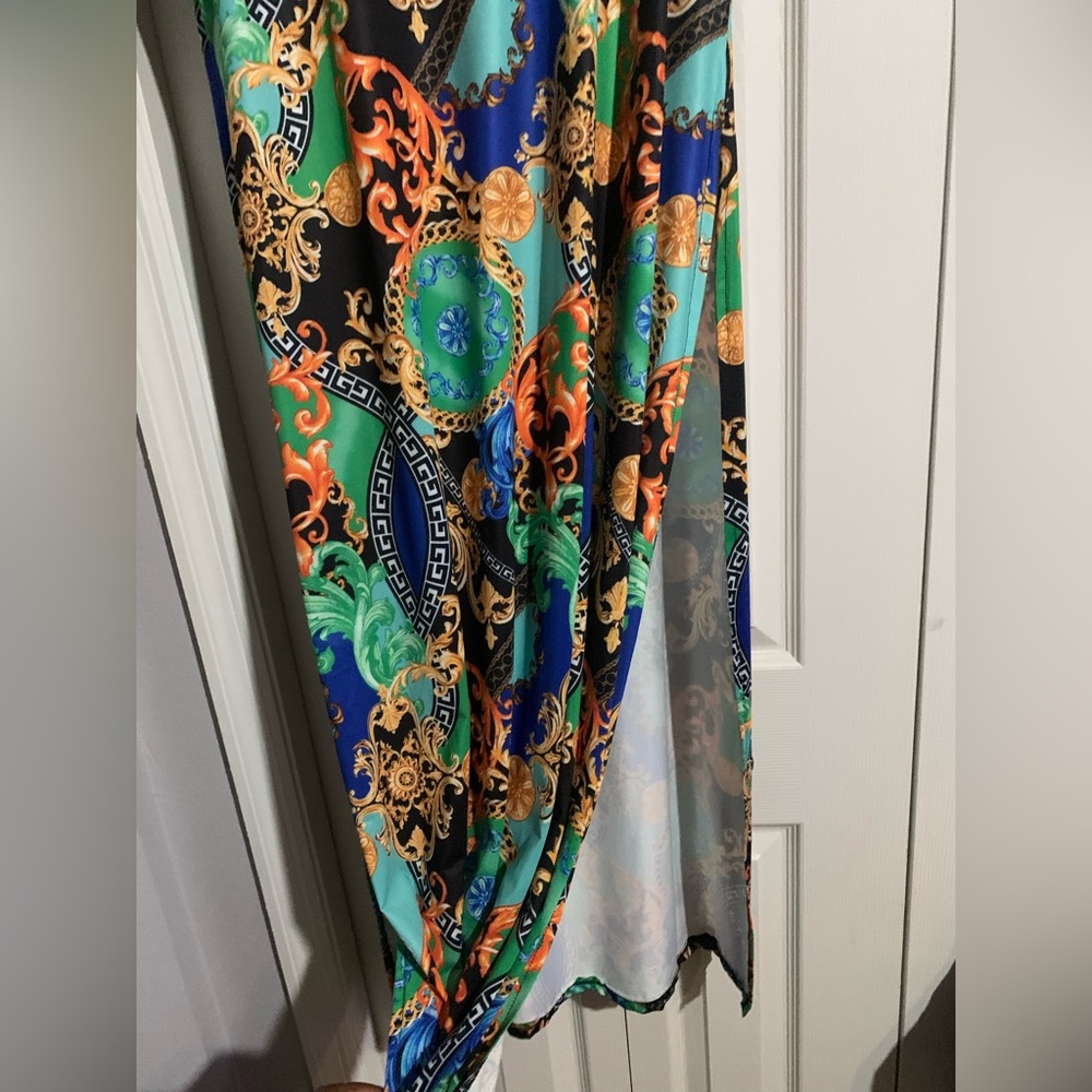 Multi colored top - Picture 4 of 6